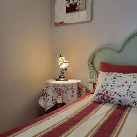 A Xanina, A 160 M Playa De Canelas Semesterbostad