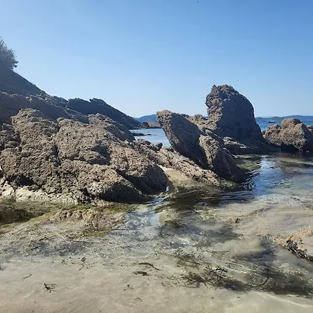A Xanina, A 160 M Playa De Canelas Сasa de vacaciones