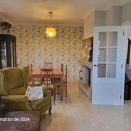 Semesterbostad A Xanina, A 160 M Playa De Canelas *