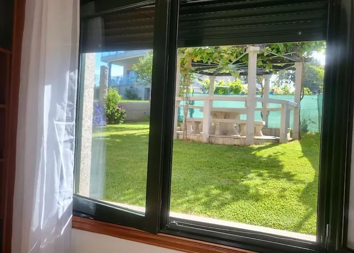 Casa de Férias A Xanina, A 160 M Playa De Canelas *