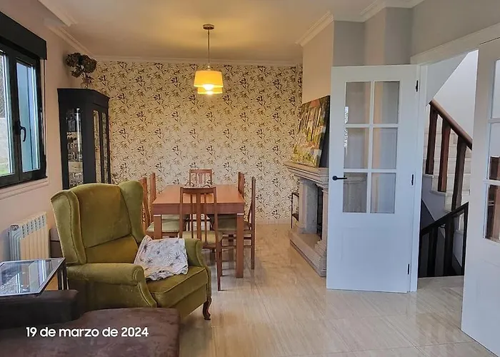 Casa de Férias A Xanina, A 160 M Playa De Canelas *