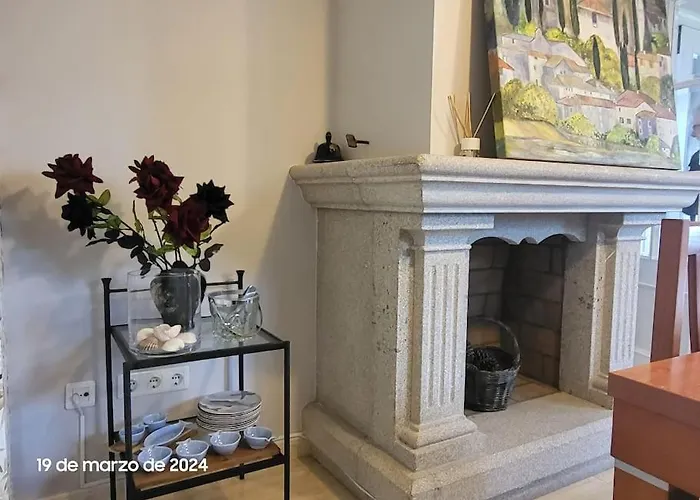 Casa de Férias A Xanina, A 160 M Playa De Canelas